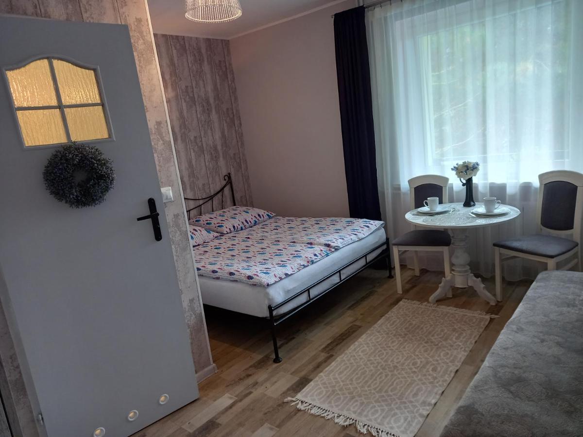 Villa Jaskolka مينززدرويه المظهر الخارجي الصورة